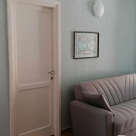Tatil Evi Sissi House - Trilocale Con Giardino - *