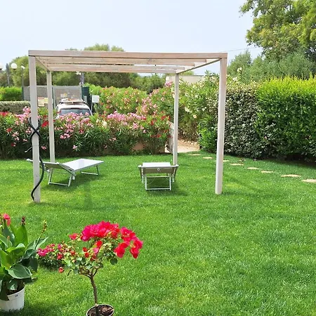 Sissi House - Trilocale Con Giardino - Porto Pollo