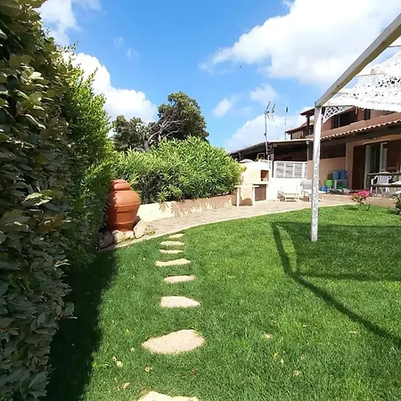 펜션 Sissi House - Trilocale Con Giardino - *