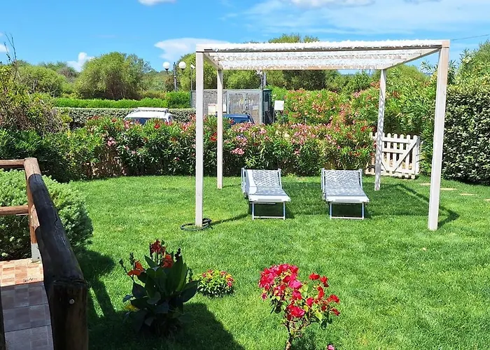 Casa vacanze Sissi House - Trilocale Con Giardino - Porto Pollo